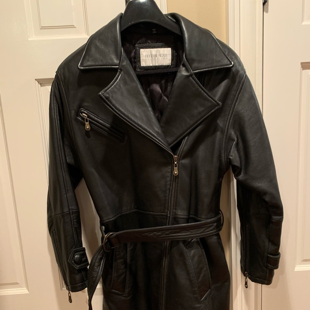 Hugo Buscati ladies leather coat